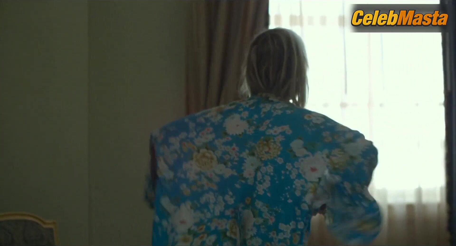 Melanie Laurent ’s Sexy Scene In Beginners - Photo 2 of 5 photo 4