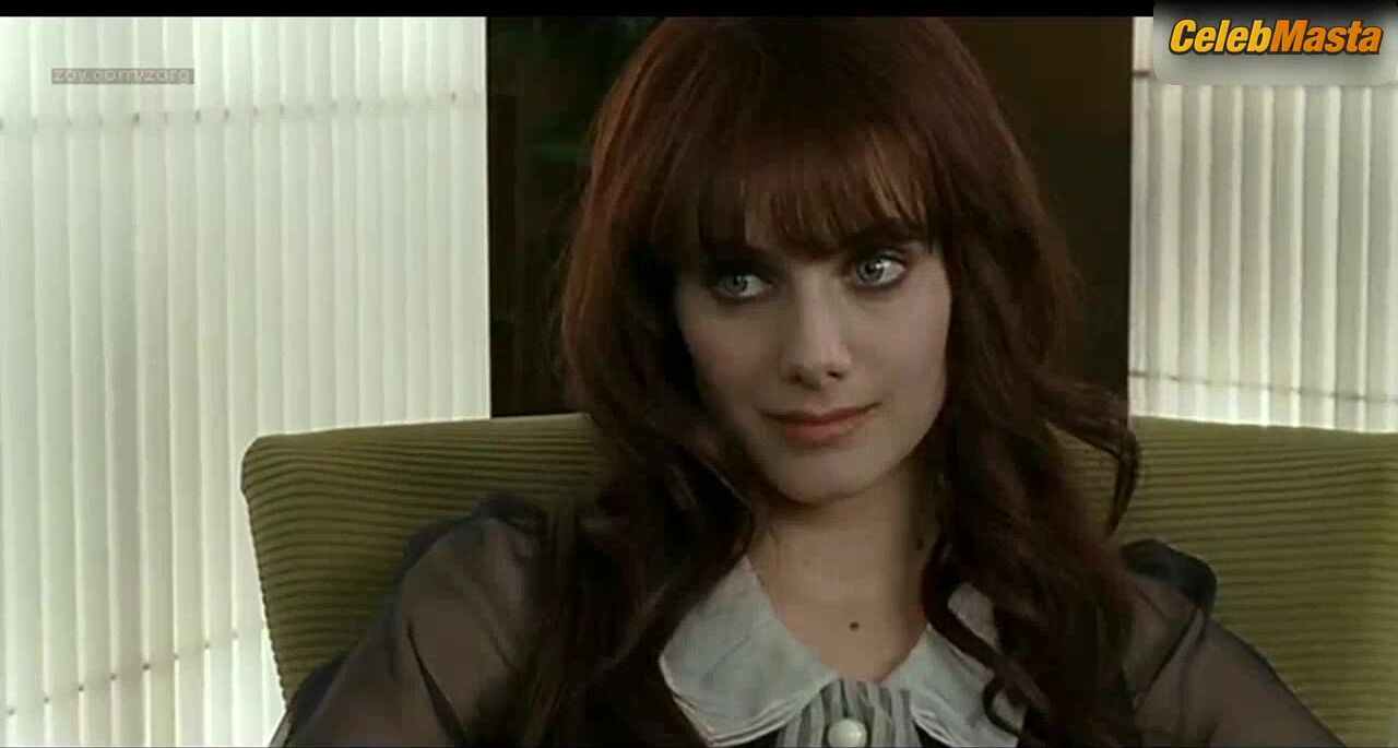 Melanie Laurent ’s Underwear Scene From The Killer - Photo 2 of 5