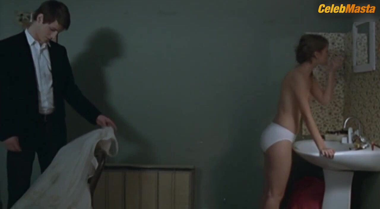 Melanie Laurent Booty, Boobs Scene In The Last Day - Photo 1 of 5 photo 2