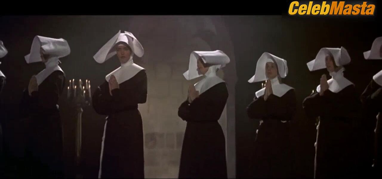 Elisabeth Shue Reveals Butt Scene In Cousin Bette - Photo 1 of 5