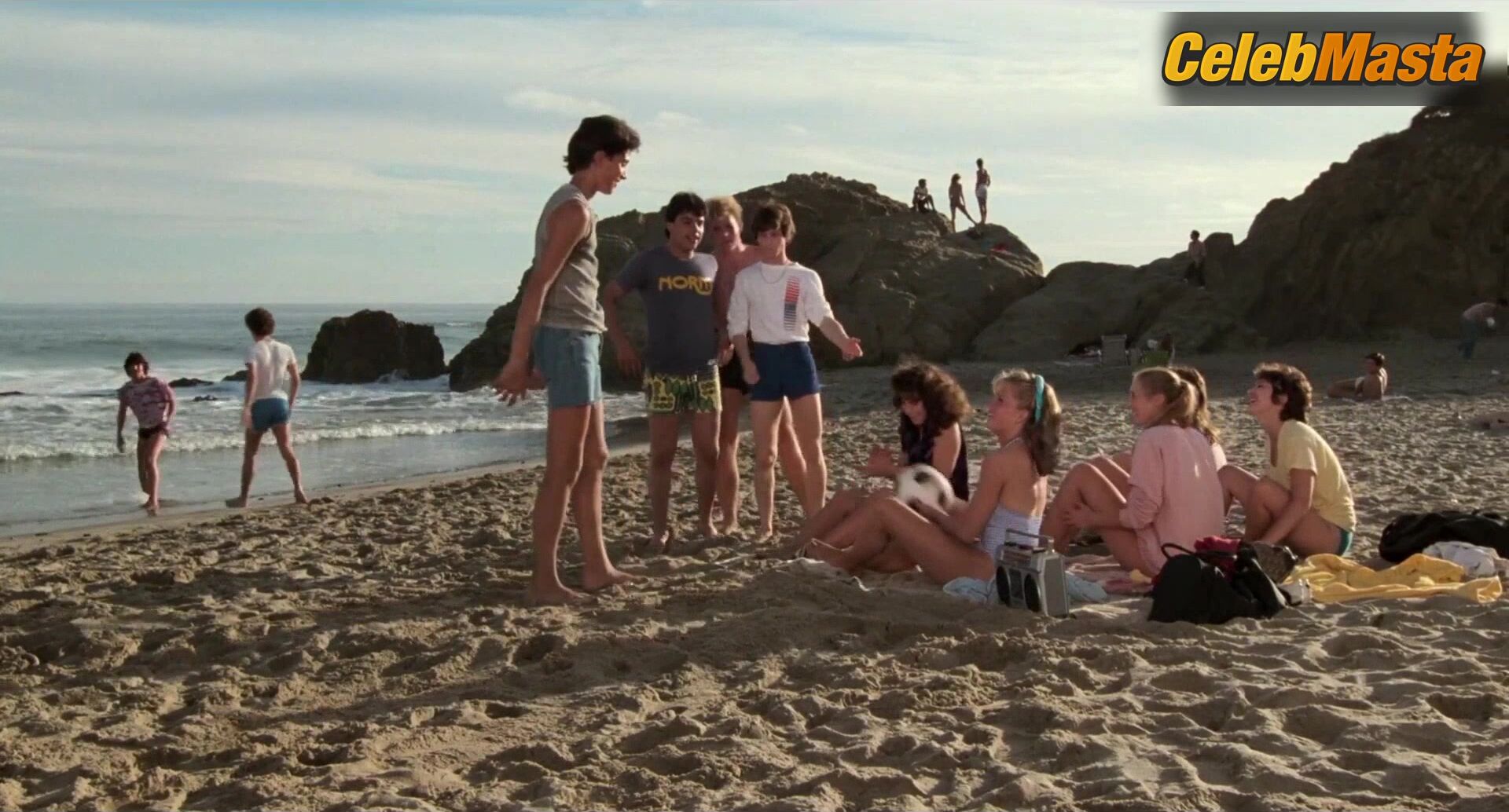Elisabeth Shue Reveals Sexy Scene In The Karate Kid - Photo 1 of 5 photo 4