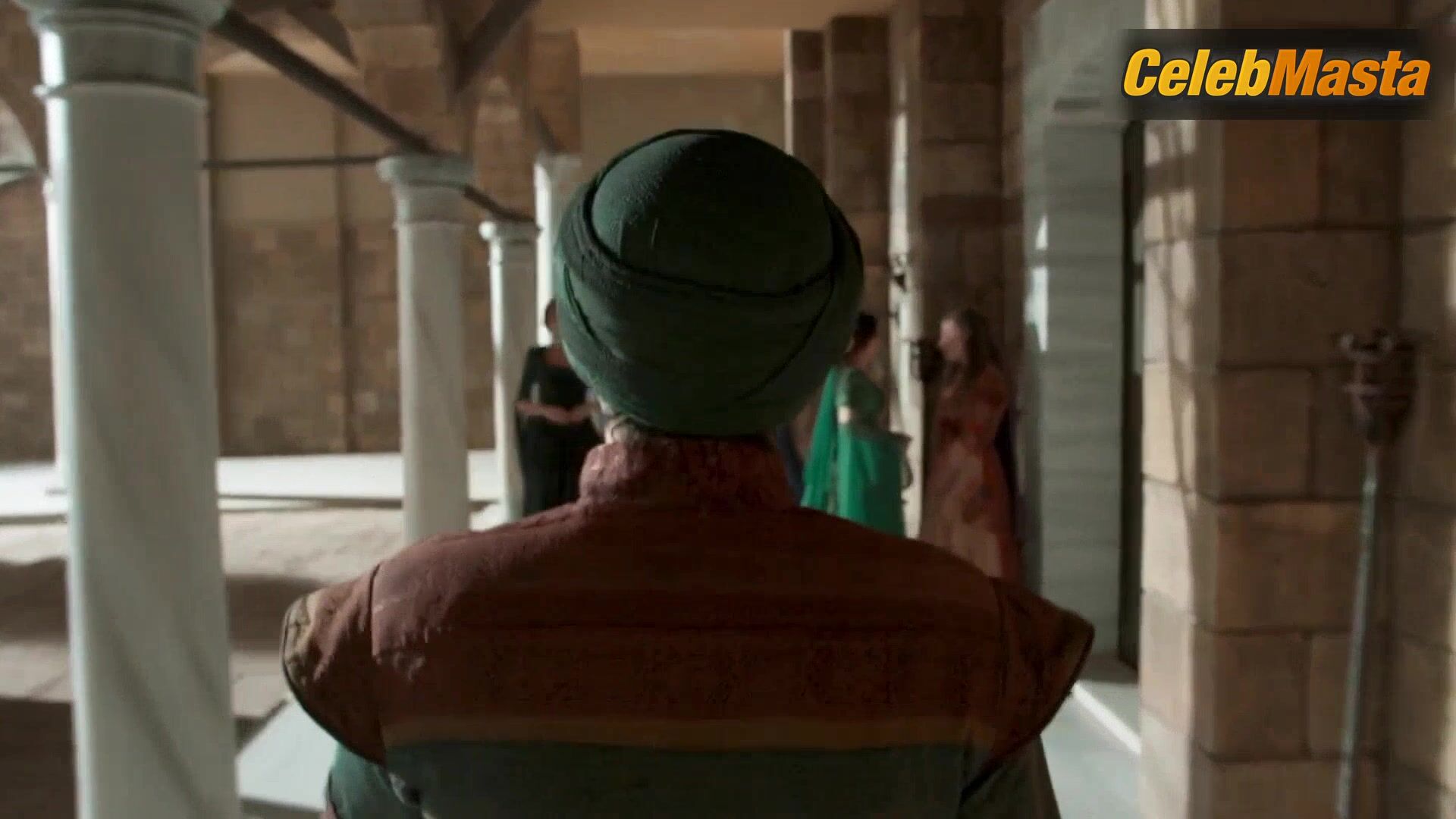 Tuba Buyukustun ’s Hot Scene In Rise Of Empires Ottoman - Photo 2 of 5