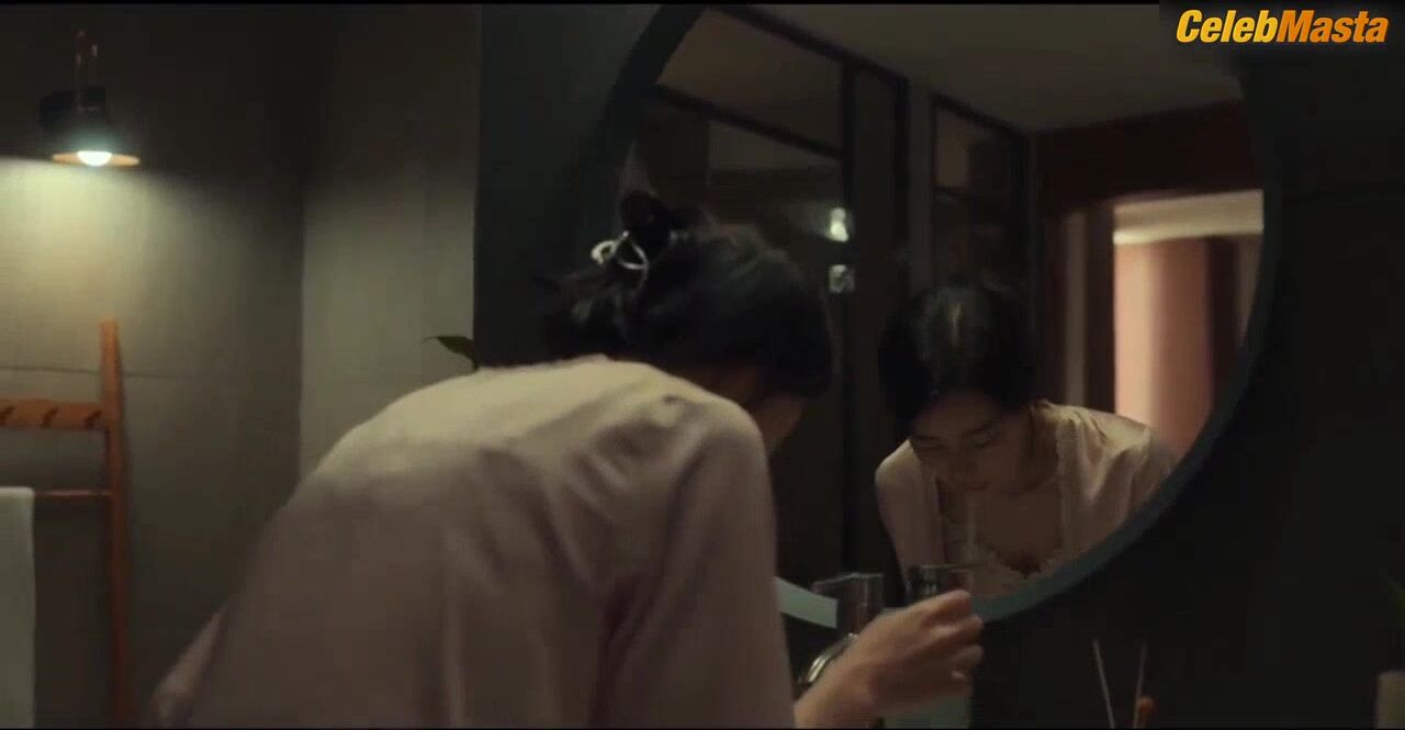 Ji-yeon Lim Steamy Scene In The Glory - Photo 3 of 5 photo 1