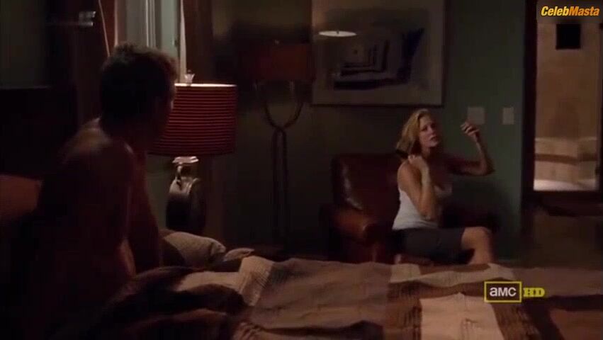 Anna Gunn Bares Boobs Scene In Breaking Bad - Photo 2 of 5 photo 4