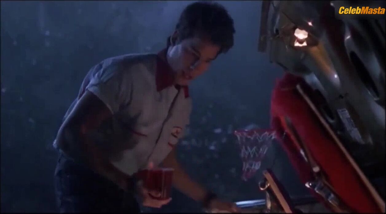 Erika Eleniak ’s Sexy Scene From The Blob - Photo 2 of 5