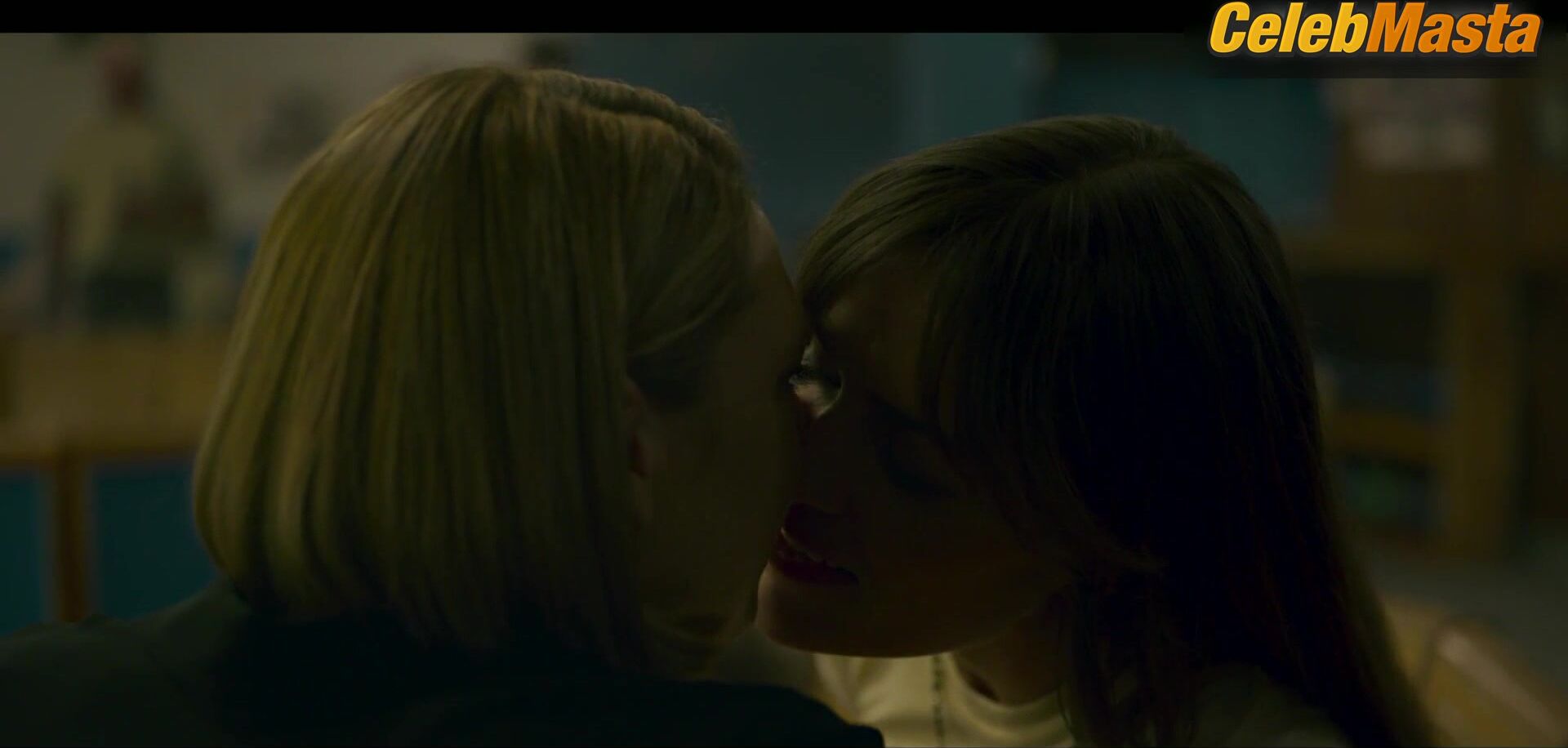 Anna Torv And Lauren Glazier Get Intimate In - Photo 2 of 5 photo 1