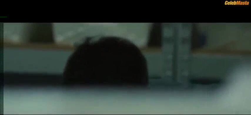 Lesley-ann Brandt ’s Sexy Scene From Heartlock - Photo 2 of 5 photo 5