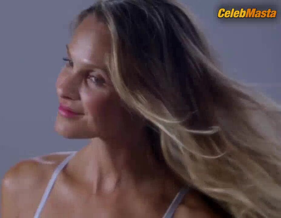 Beau Garrett ’s Butt And Boobs Scene In - Photo 2 of 5 photo 1
