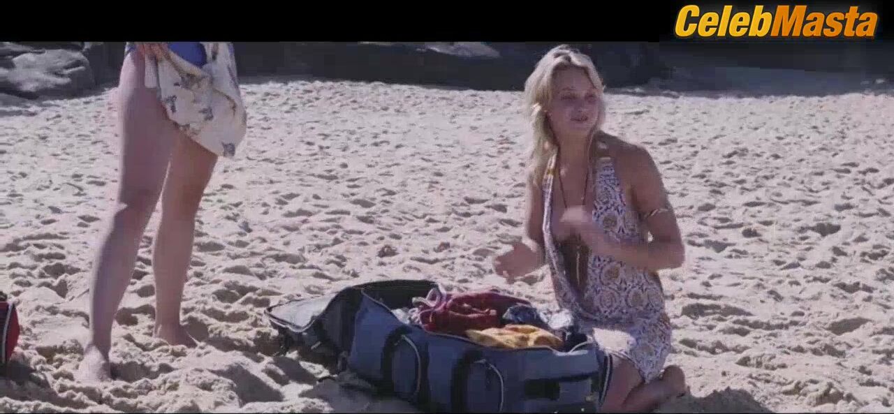 Beau Garrett Melissa George, And Olivia Wilde Show Tits - Photo 1 of 5 photo 2