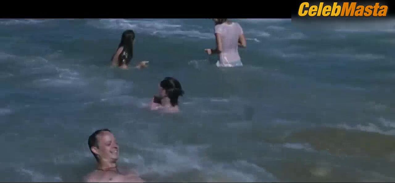 Beau Garrett Melissa George, And Olivia Wilde Show Tits - Photo 1 of 5 photo 5