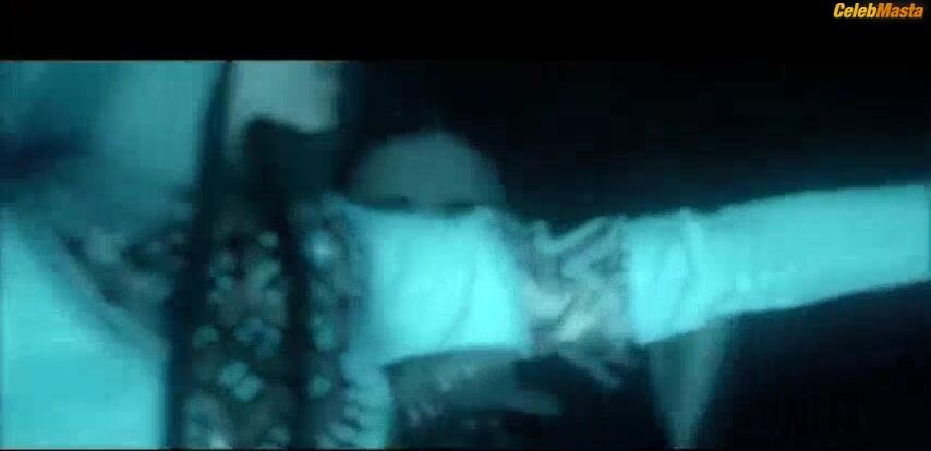 Cristine Reyes Boobs Scene In Untrue - Photo 1 of 5 photo 4