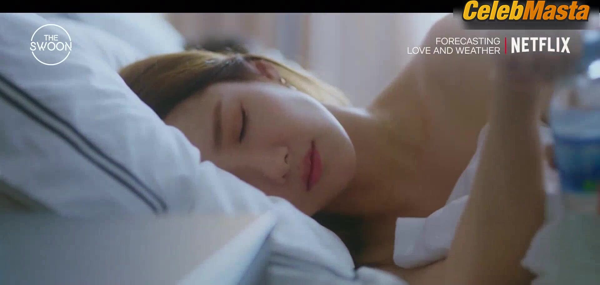 Park Min Young Reveals Sexy Scene In Forecasting Love And - Photo 2 of 5 photo 1