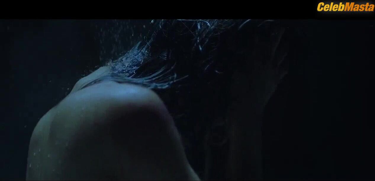 Cristine Reyes Tits Scene From Maria - Photo 3 of 5 photo 4