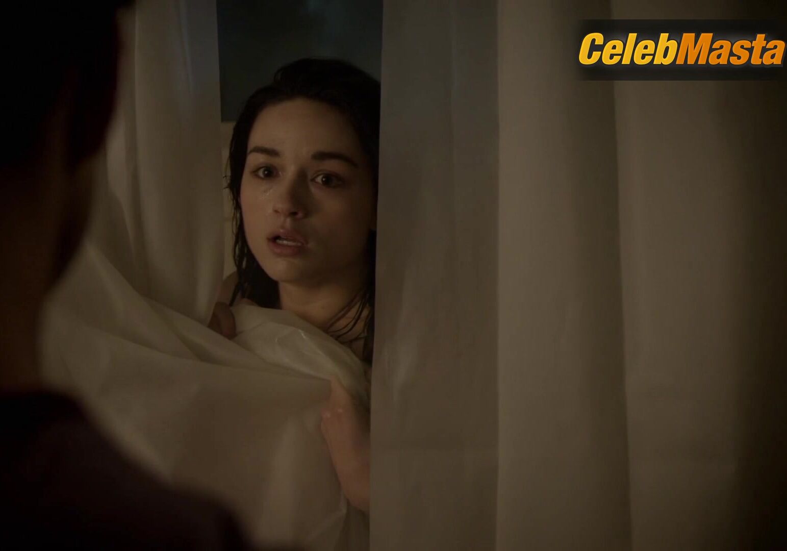 Crystal Reed Reveals Sultry Scene In Teen Wolf - Photo 2 of 5 photo 5