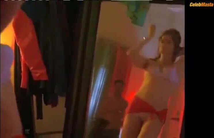 Dina Meyer ’s Ass, Tits Scene From Federal - Photo 2 of 5 photo 1