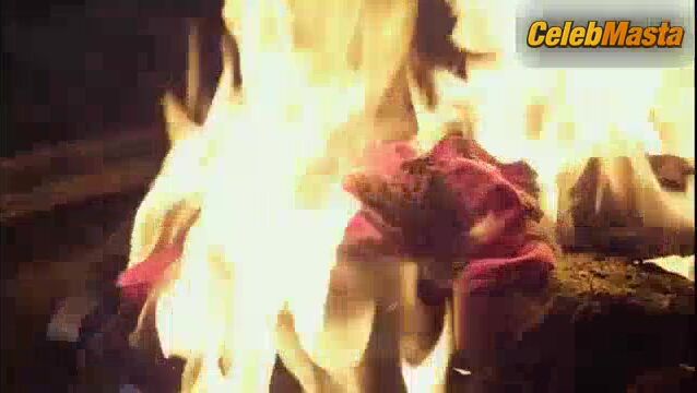 Crystal Reed ’s Underwear Scene In Crush - Photo 2 of 5 photo 5