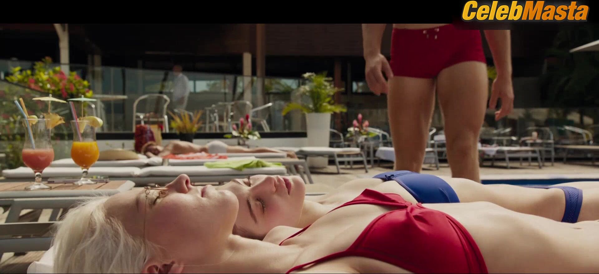 Lera Abova Sasha Luss And Swimsuit Scene From Anna - Photo 1 of 5