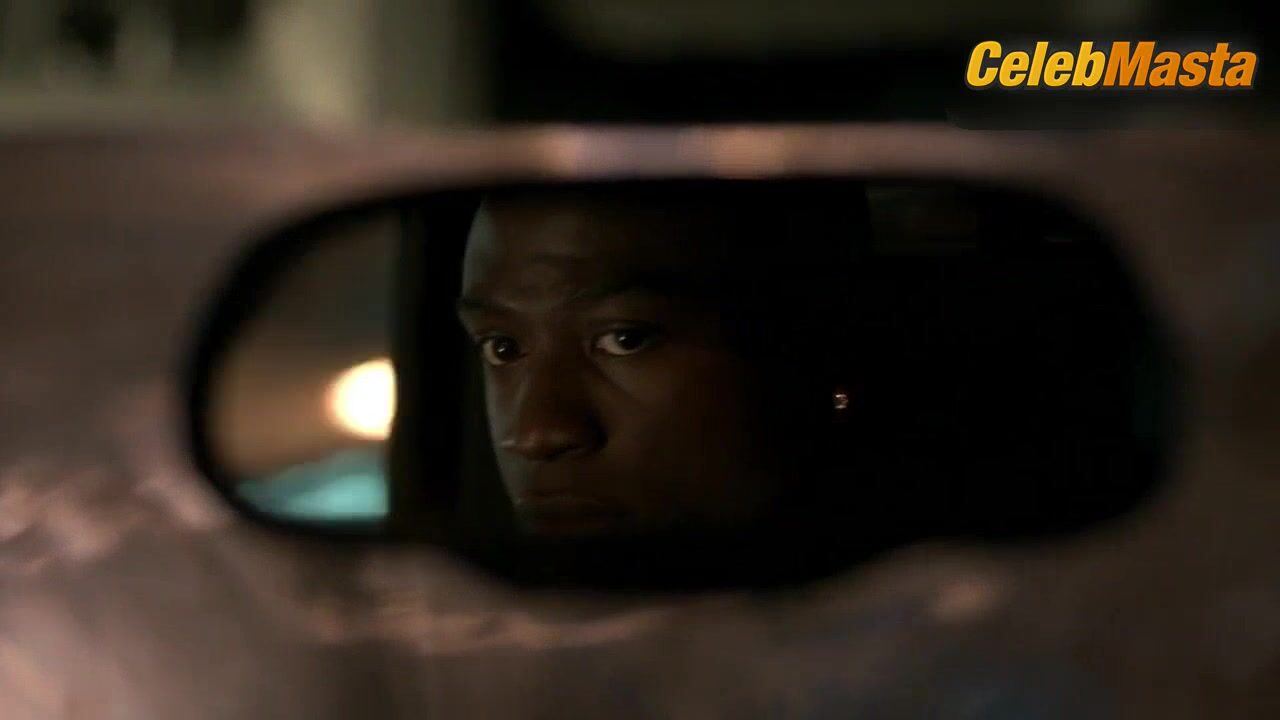 Naturi Naughton Bares Boobs Scene In Power - Photo 1 of 5