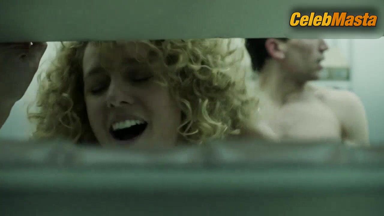 Esther Acebo ’s Tits Scene In La Casa De Papel - Photo 2 of 5