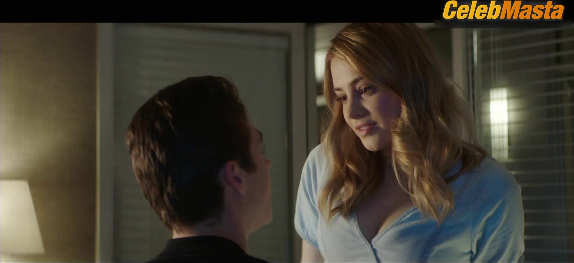 Josephine Langford ’s Lingerie Scene In After We Collided - Photo 2 of 5