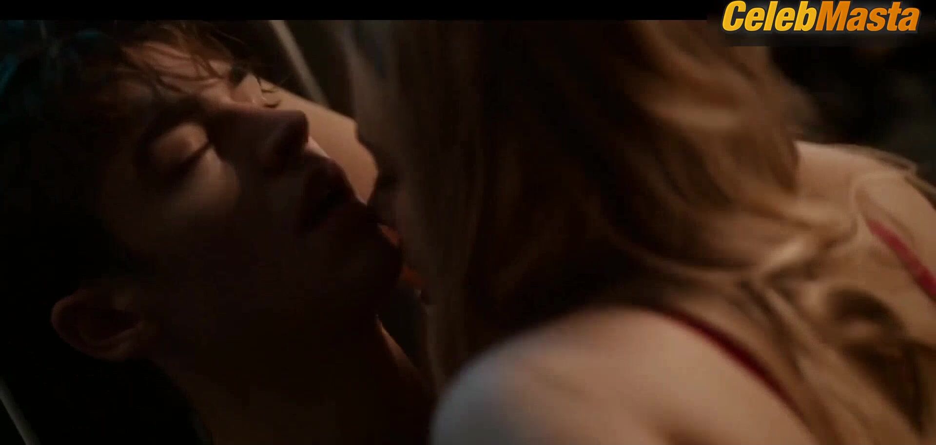 Josephine Langford Flaunts Boobs Scene In After We Collided - Photo 1 of 5 photo 4