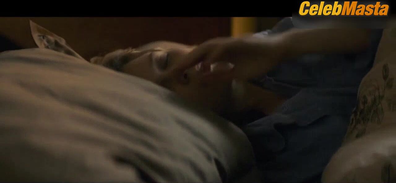 Sophie Cookson Tits Scene In The Crucifixion - Photo 5 of 5 photo 4