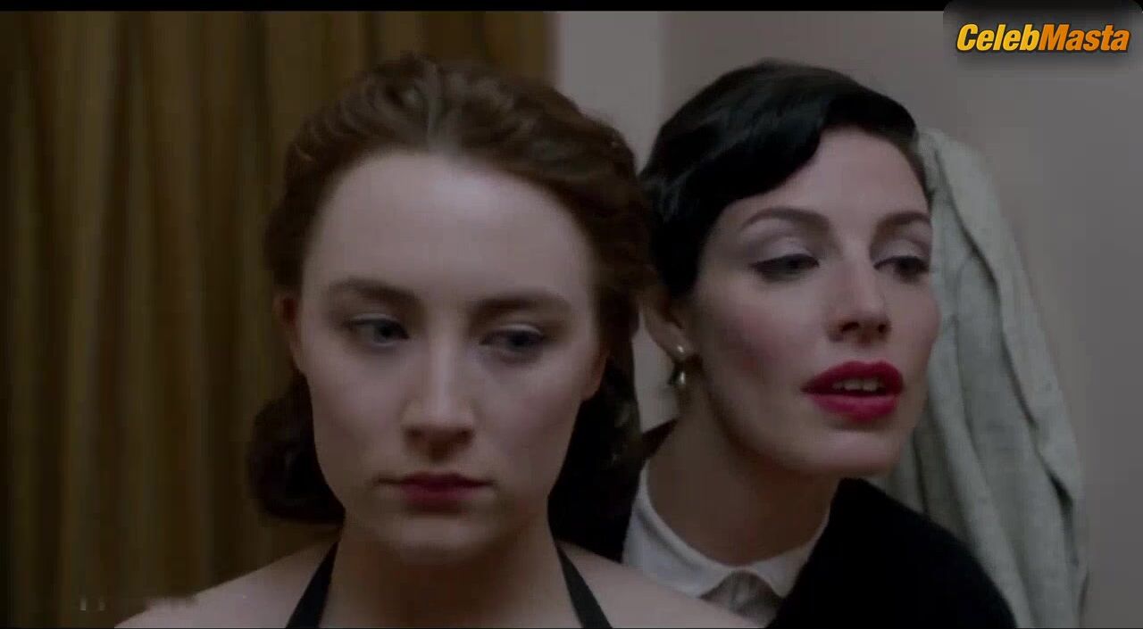 Saoirse Ronan Swimsuit Scene From Brooklyn - Photo 2 of 5 photo 1
