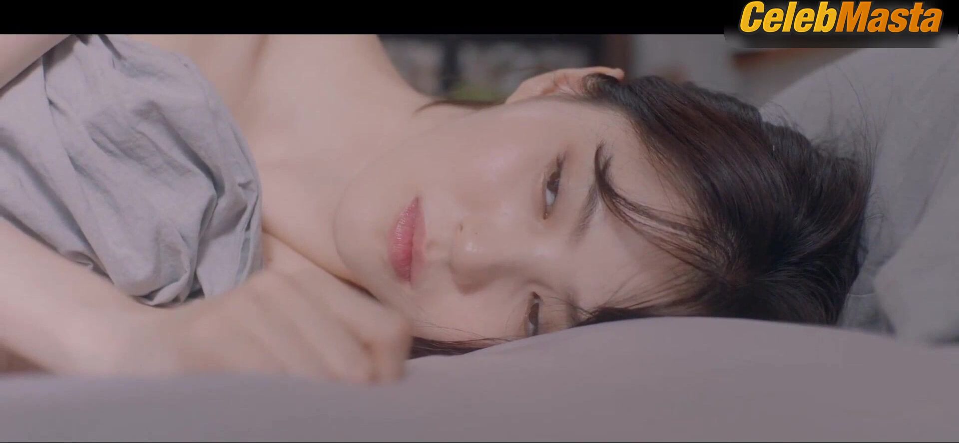 Han So Hee Flaunts Sexy Scene In Nevertheless - Photo 1 of 5 photo 2