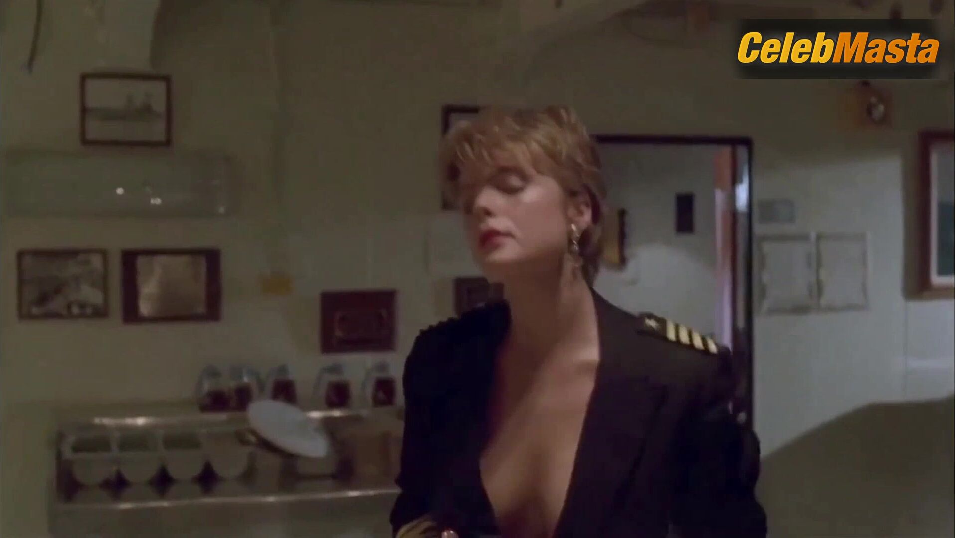 Erika Eleniak ’s Tits Scene From Under Siege - Photo 1 of 5 photo 4