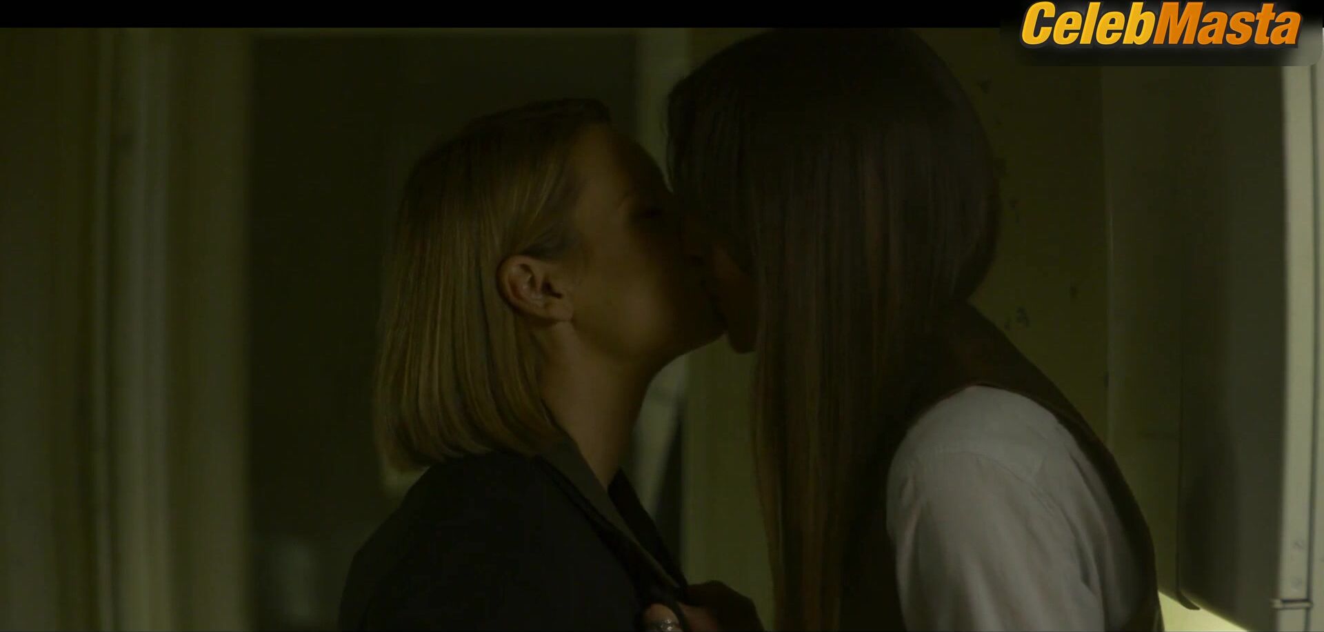 Anna Torv And Lauren Glazier Show Underwear In Lesbian - Photo 1 of 5