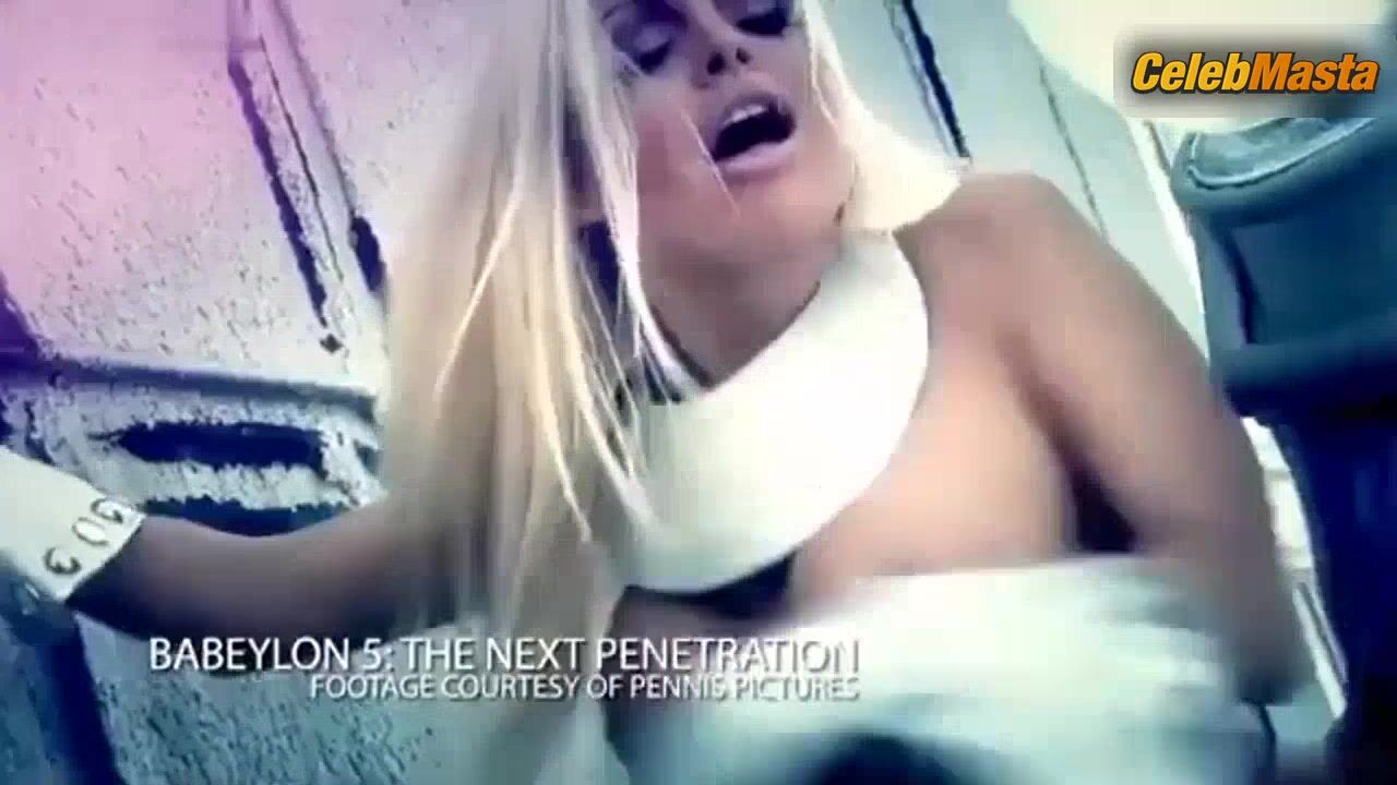 Jesse Jane ’s Tits Scene From Reality Show - Photo 1 of 5