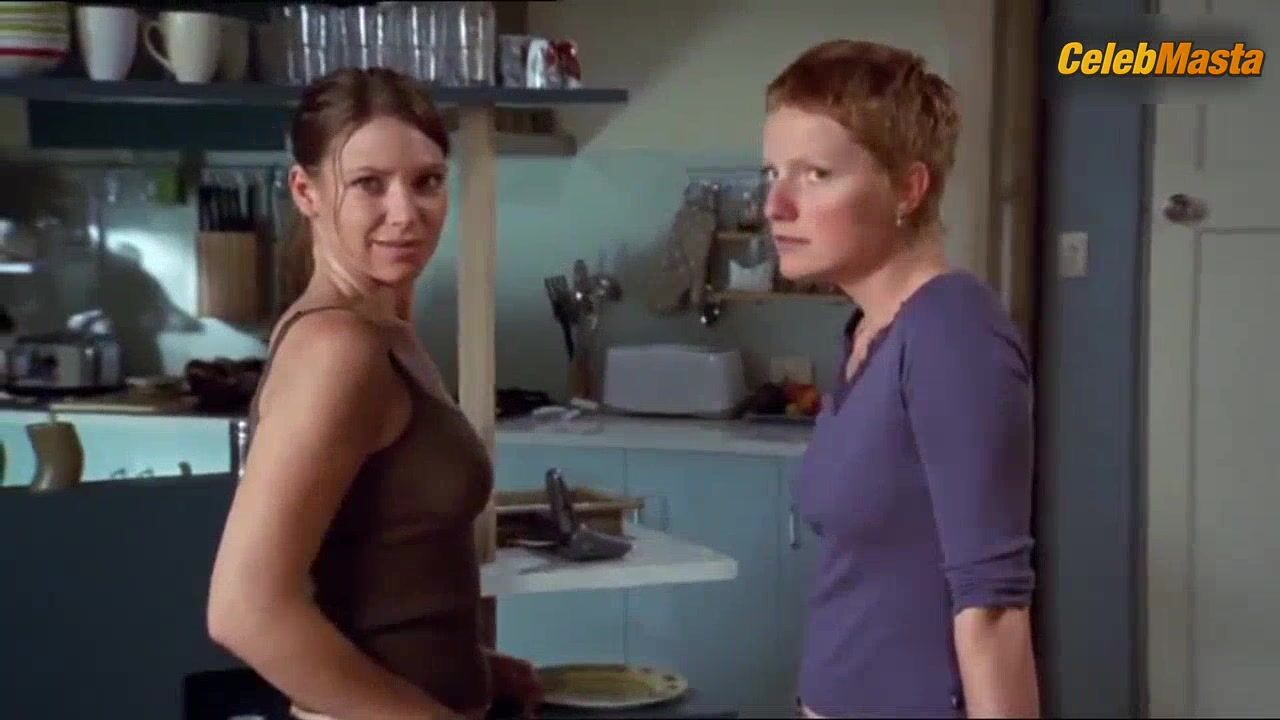 Anna Torv Underwear Scene From The Secret Life Of Us - Photo 1 of 5 photo 5