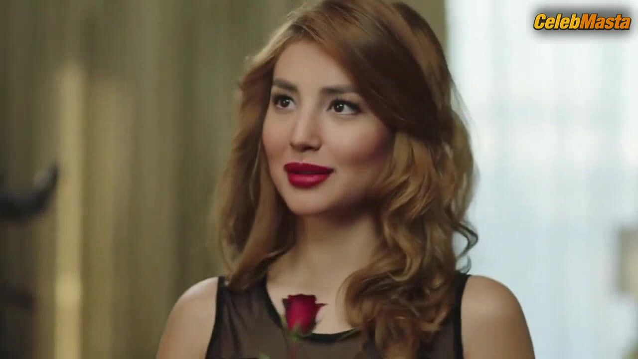 Nathalie Hart Flaunts Booty, Boobs Scene In Sunday Night - Photo 1 of 5 photo 2