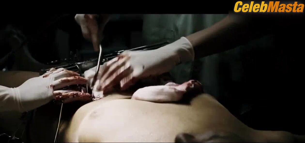Beau Garrett ’s Tits, Body Double Scene In Turistas - Photo 1 of 5 photo 2