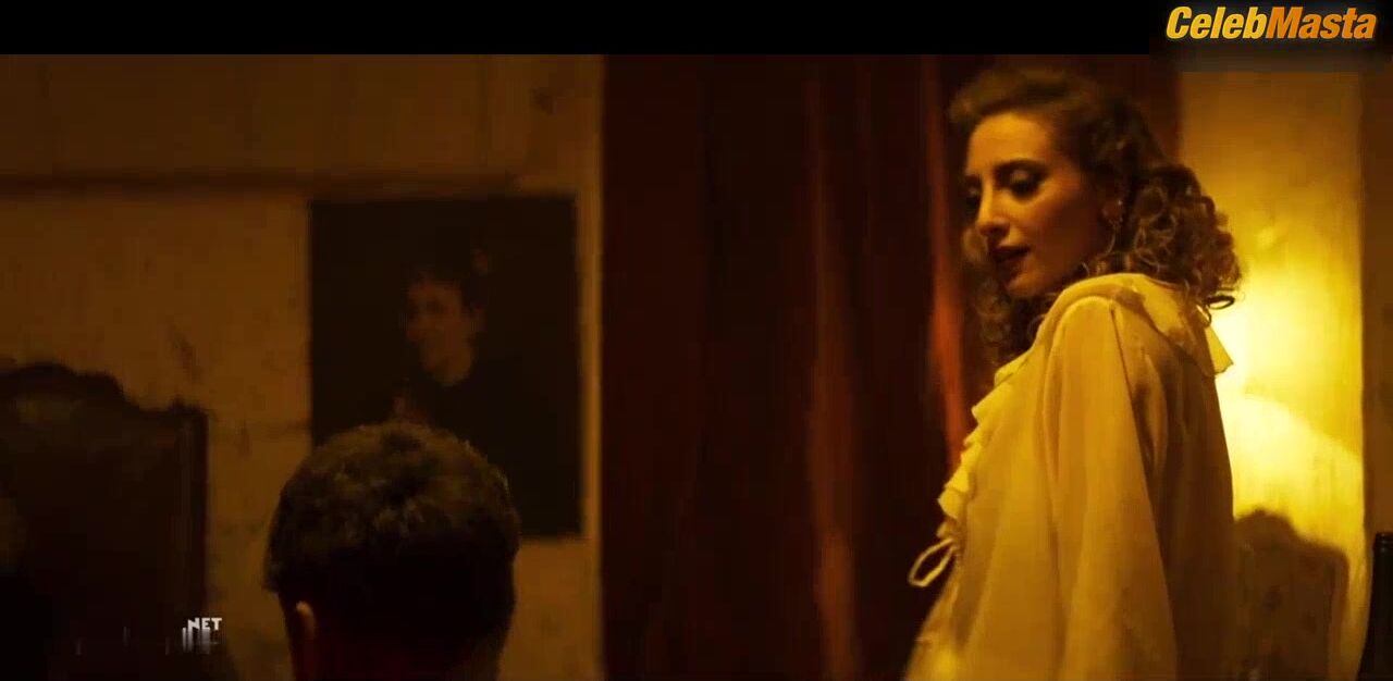 Alicia Agneson Tits Scene From Little Kingdom - Photo 2 of 5