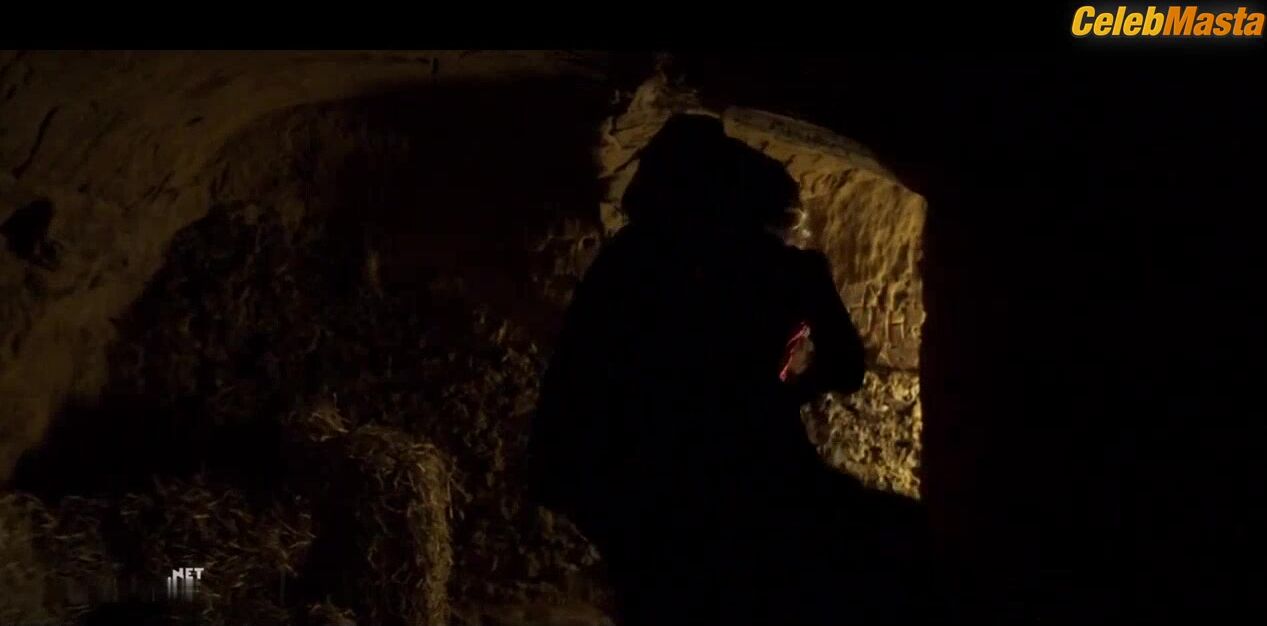Alicia Agneson Tits Scene From Little Kingdom - Photo 2 of 5 photo 5