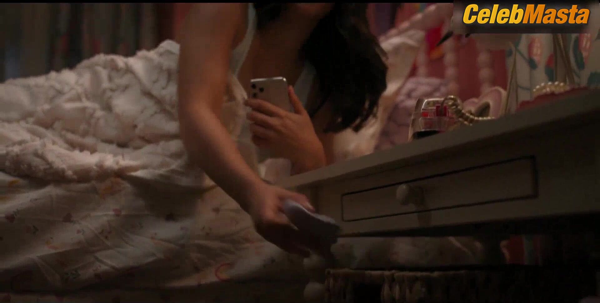 Emeraude Toubia ’s Sexy Scene In With Love - Photo 3 of 5 photo 4