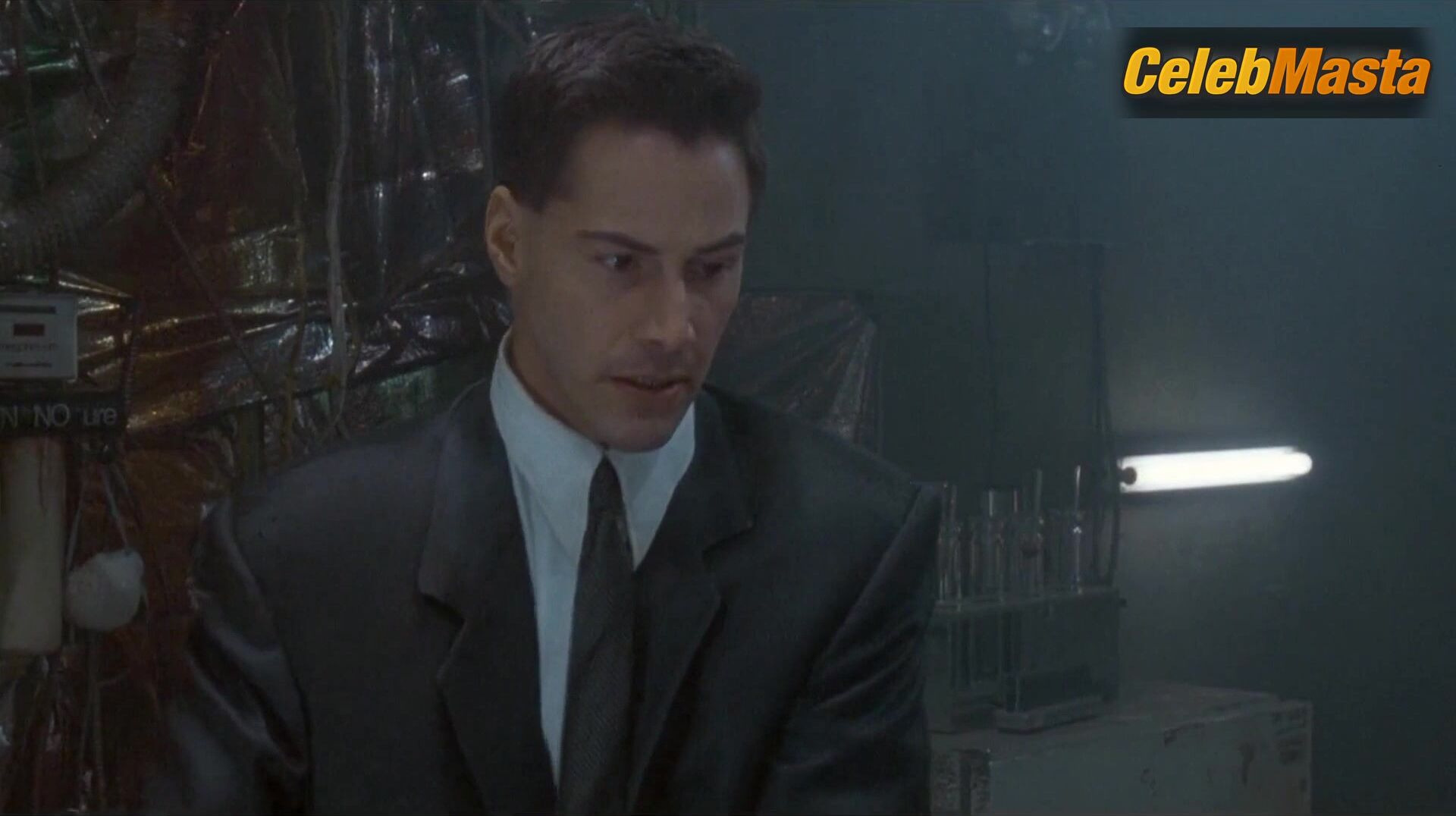 Dina Meyer ’s Sexy Scene From Johnny Mnemonic - Photo 1 of 5