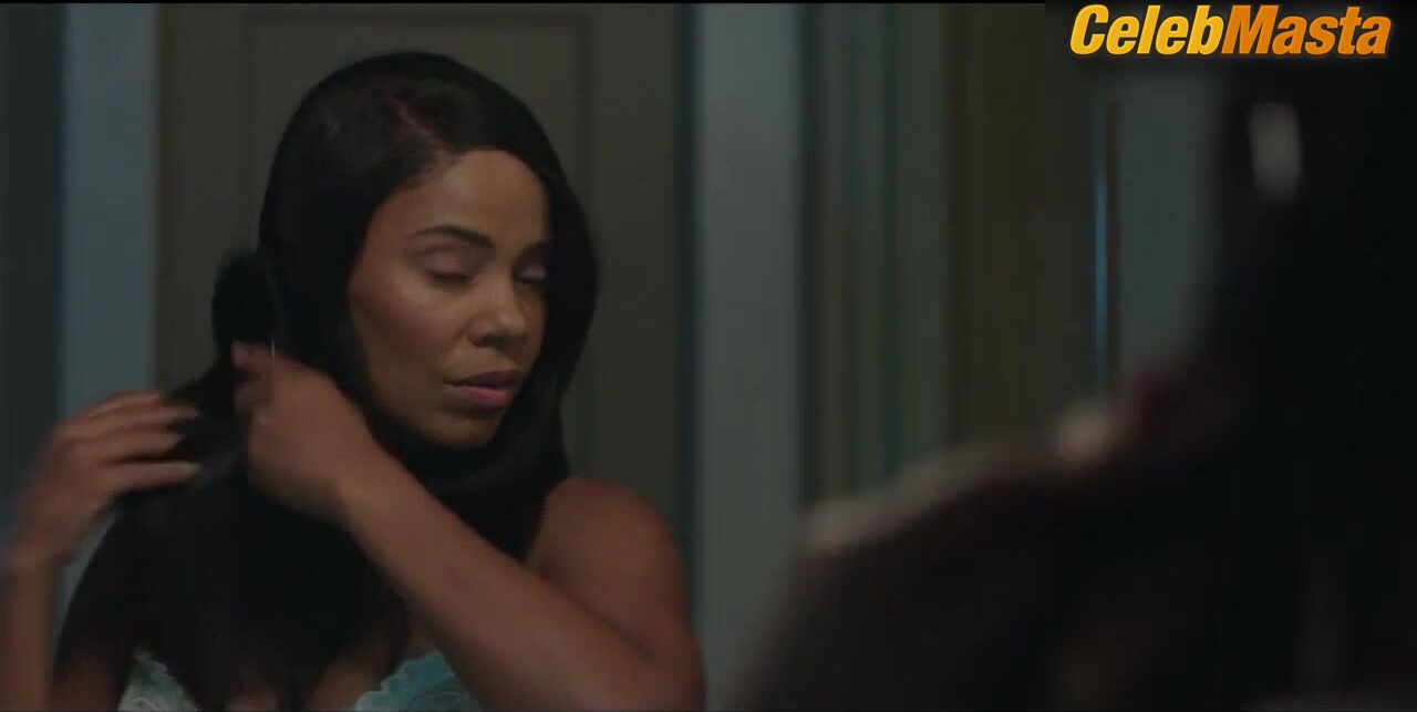 Sanaa Lathan Shows Off Sexy Scene In Nappily Ever After - Photo 2 of 5 photo 5
