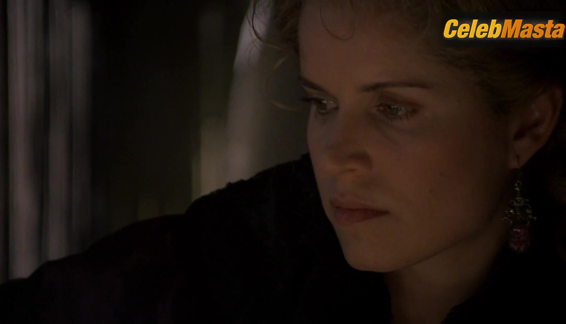 Kim Dickens Lesbian Sex Scene From Deadwood - Photo 1 of 5 photo 2