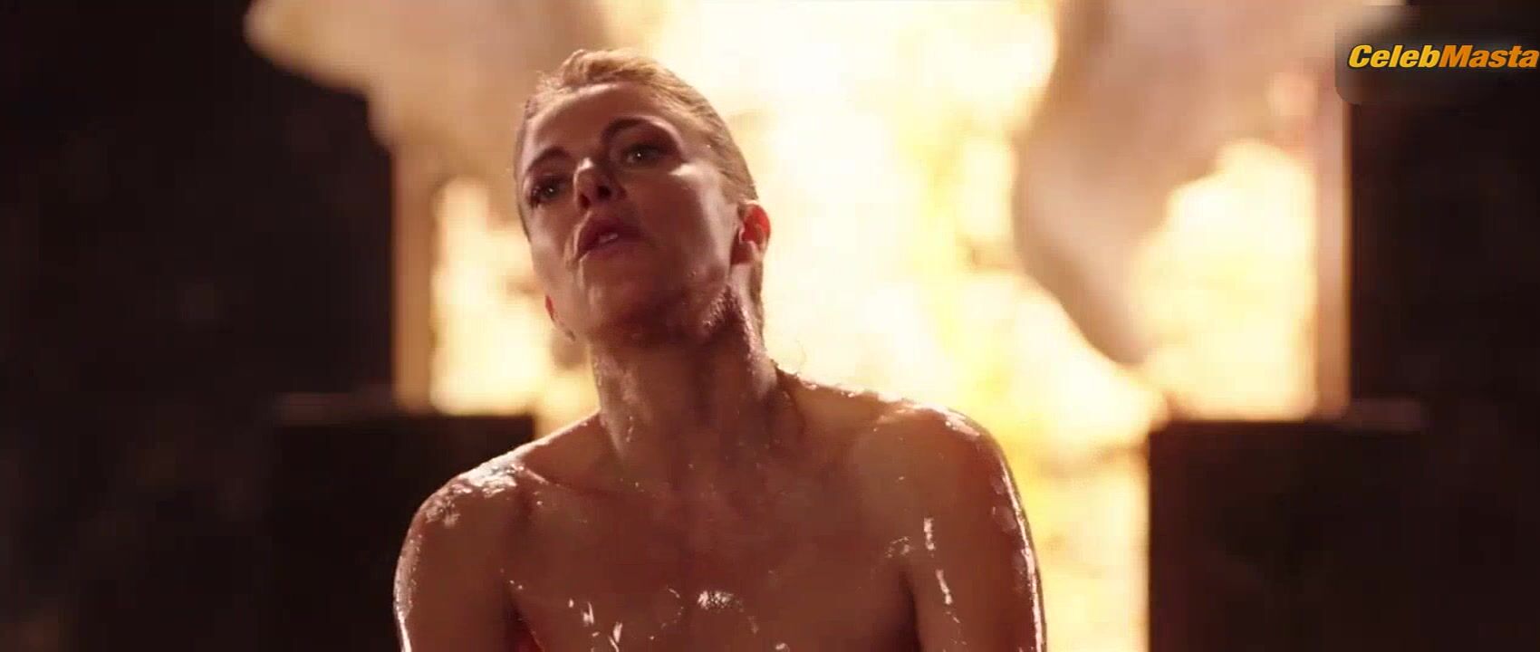 Claudia Gerini ’s Sexy Scene From Dolceroma - Photo 1 of 5 photo 4