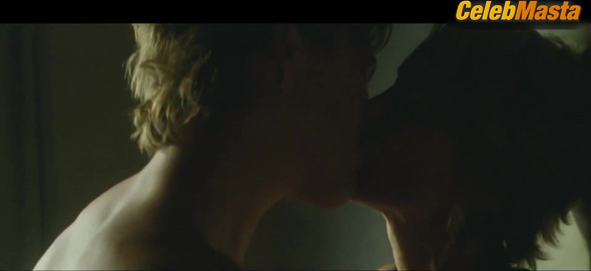 Robin Wright ’s Sexy Scene From Adore - Photo 1 of 5 photo 4