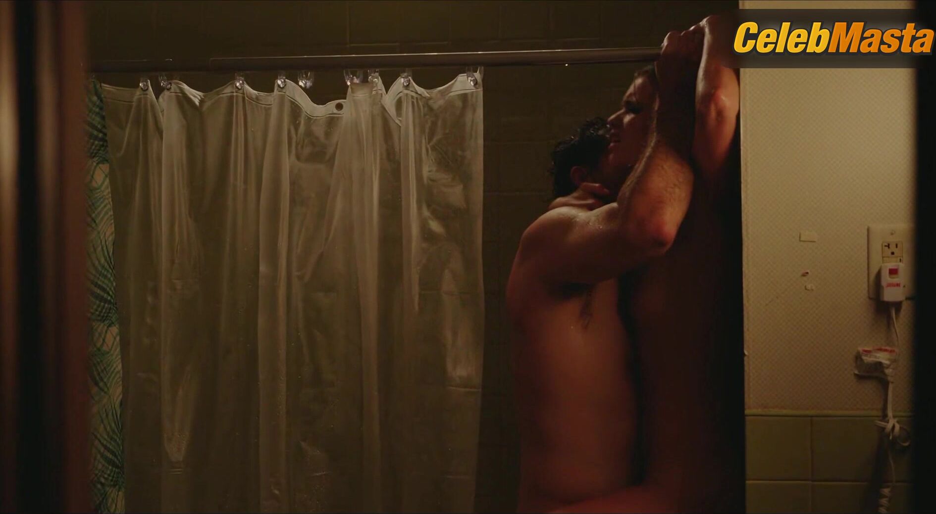 Abbey Lee ’s Tits Scene From Florida Man - Photo 2 of 5 photo 5