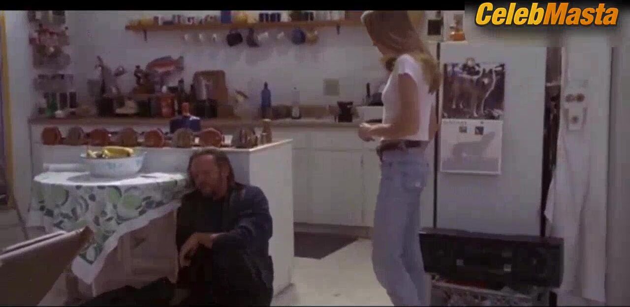 Robin Wright Tits Scene From The Crossing Guard - Photo 1 of 5