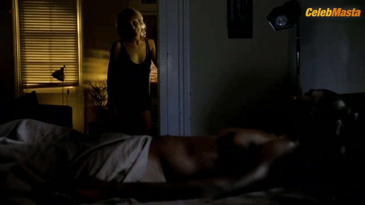 Kim Dickens Tits Scene From Treme - Photo 2 of 5 photo 4