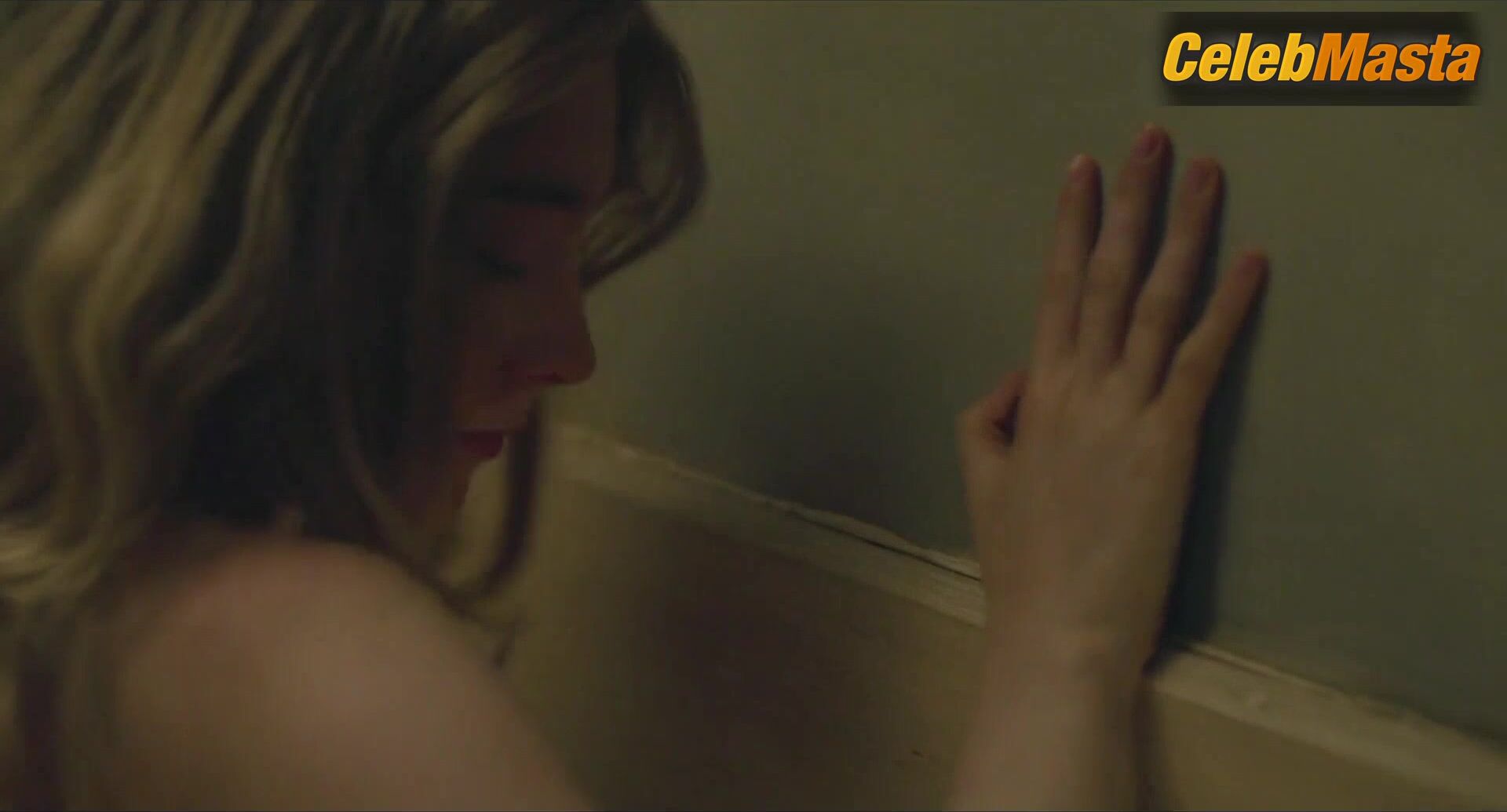 Kate Winslet And Saoirse Ronan Tits, Lesbian Scene From - Photo 1 of 5 photo 5