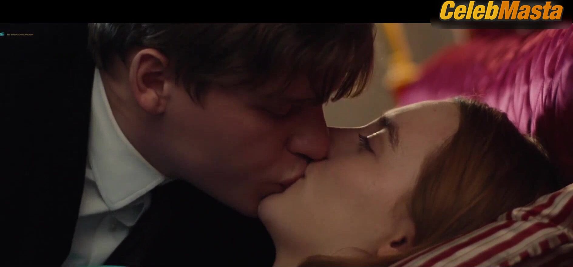 Anne-marie Duff Saoirse Ronan And Tits Scene In On Chesil - Photo 2 of 5 photo 5