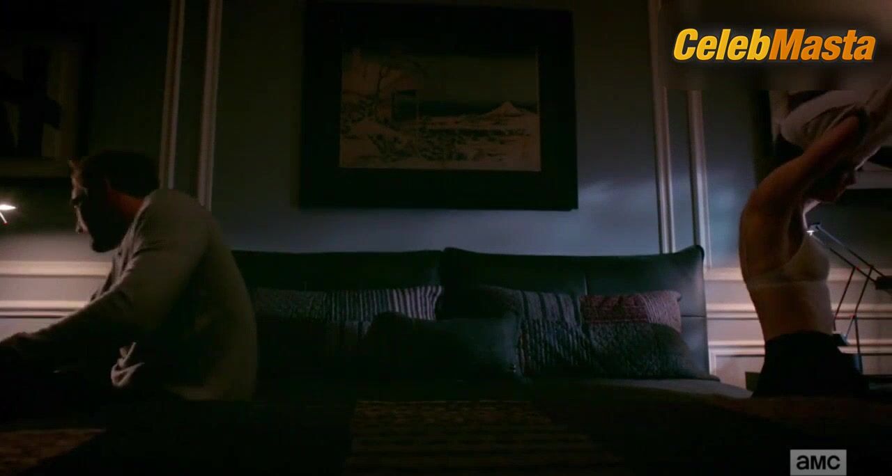 Mackenzie Davis Underwear Scene From Halt And Catch Fire - Photo 2 of 5