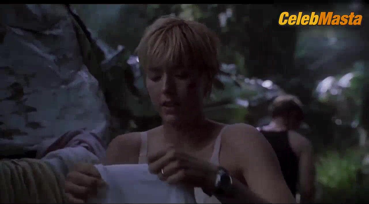 Tea Leoni ’s Underwear Scene From Jurassic Park - Photo 1 of 5