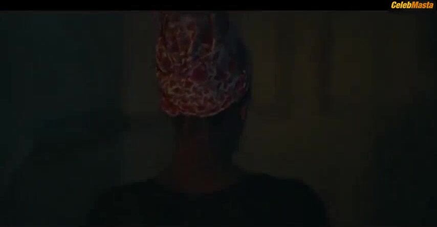 Karla-simone Spence Sophie Cookson And Lesbian, Boobs Scene In - Photo 2 of 5 photo 1